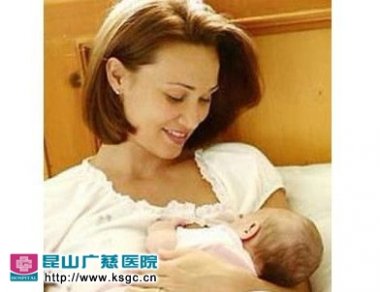 产妇胀奶时的乳房护理